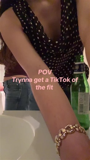 Inconspicuous little bathroom TikTok 😌 #bathroom #girlhood #fyp