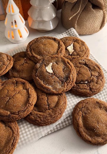 Gingerbread Cheesecake Cookies Recipe for the Holidays