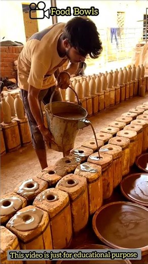 இந்த potter -ன் புத்திசாலித்தனம் | How is this terracotta water bottle made?