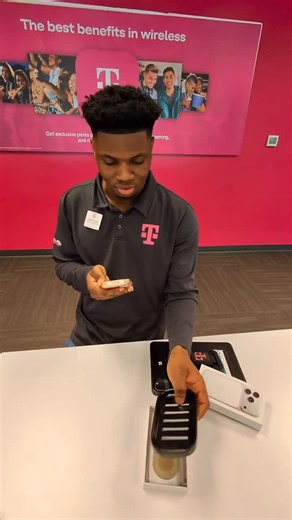 Loonies on Instagram: "Getting my phone fixed but it’s just a soap dish☠️ #tmobile #soap #pranks"