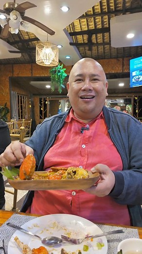 3.5K views · 3.8K reactions | There’s something special about finding honest, soulful cooking wherever I go. Fisher’s Seafood and Grill in Calbayog surprised me — simple dishes, bold flavors, and warm smiles all around. Everything I tried was just… sarap to the last bite! #ChefTatung #FishersSesfood&Grill #FoodieFun #CalbayogCitySamar | Chef Tatung | Facebook