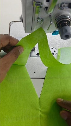 Easy neck sewing techniques #sewing #tips
