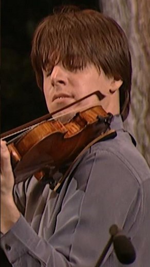Joshua Bell plays Bernstein in the heart of New York🍎 #shorts #classicalmusic #violin #newyork