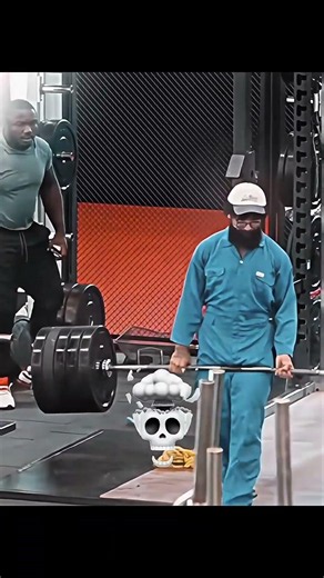 Anatoly Prank on Bodybuilders💪😂#bodybuilding #anatoly #gymprank #anatolyprank