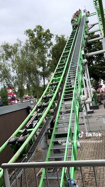 Experience the Thrills on Drayton Manor Resort's Accelerator Ride