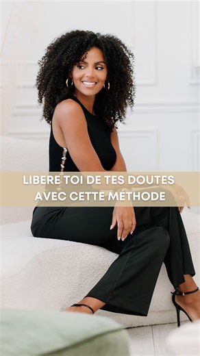 𝐀𝐧𝐧𝐚𝐛𝐞𝐥𝐥𝐞 𝐏𝐢𝐜𝐤𝐞𝐫 on Instagram: "J’ai longtemps été tétanisée par la peur de me lancer, de me montrer, de vivre de ma passion. Je me disais toujours « je le ferai quand j’aurais plus de sécurité », « quand j’aurais plus confiance en moi », « quand j’aurais moins peur d’échouer… » Mais la vérité, c’est que la peur s’apaise quand on avance. Et je l’ai réellement vécu moi même. Quand on se met en mouvement, même doucement, à tâtons, mais avec cœur de foi, un cœur convaincu, lorsque tu