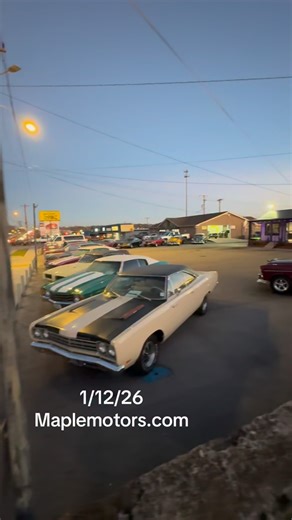 MapleMotors 615-822-4444 on Instagram: "Maplemotors.com has all the information you need for your next purchase. #oldcars #vintage #musclecars #collection #mustangs"