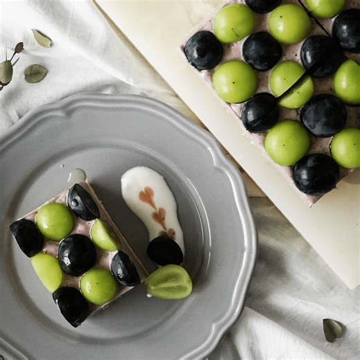 Grape Mousse Cake