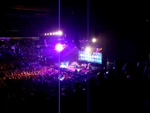 Hearts and Thoughts they Fade, Fade Away - Pearl Jam