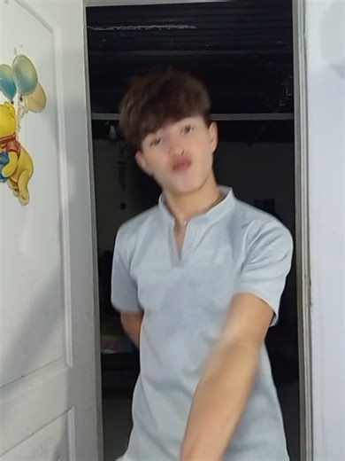 The Mini Mini Dance Trend Taking Over