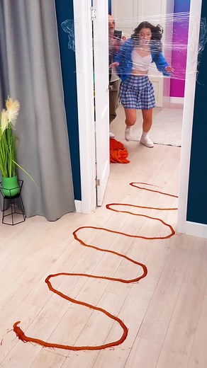 123 GO! Arabic on Instagram‎: "مقلبها ارتد عليها فوراً 😂💥 #123go"‎