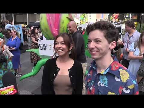 Sarah Hyland Performs 'Little Shop of Horrors' With Andrew Barth Feldman & More