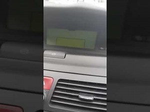 How do you reset the CitroÃ «n C4 Picasso service warning light?