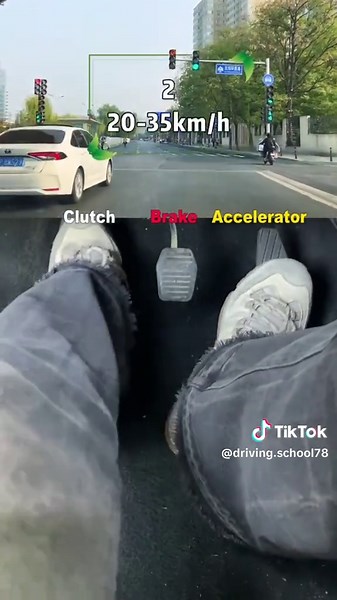 Abu Dhabi driving training license UAE #allmyfriends #foryoupage #frypg #friends #foryou #family #driving #school #UAE #fry #frypgシ