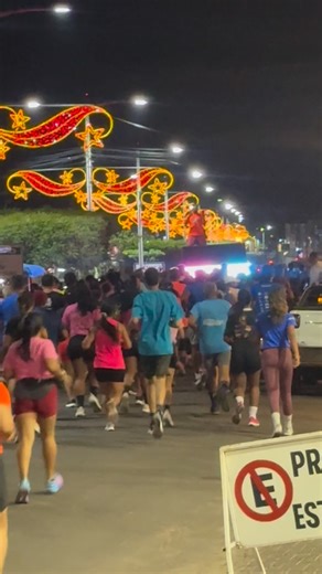 Codó Na Mídia📲 on Instagram: "Corrida corujão em Codó 23:15 🤩"