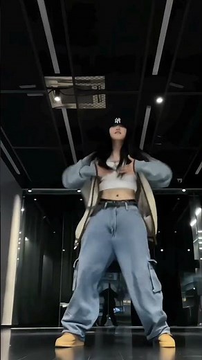 Hip-Hop Dance Tutorial. #ello #dance