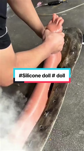 Exploring the World of Silicone Dolls and Their Artistry