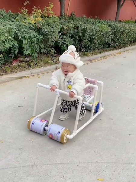 A simple idea for baby's first steps! #shorts