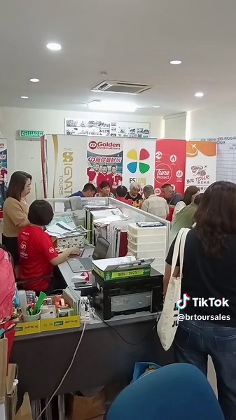 🎉🎂【18周年 旅游促销会】✈️🌏 2026年3月28日（星期六） 早上9点30分至下午5点30分 勤星旅游 BR TOUR 18周年感恩回馈 ❤️ 一路走来，感谢大家一直以来的支持与信任。 因为有你们，我们才能迎来第18个年头。 当天特别准备： 🎟️ 超值优惠折扣 🎫 旅游优惠券派送 🎁 精美礼品赠送 🎉 幸运抽奖惊喜连连 想计划出国？想安排家庭旅行？ 现在就可以先查询了解配套！ 当天亲临现场还有下午茶招待 ☕🍰 边喝茶，边聊旅游，轻松选配套。 3月28日，我们不见不散！🥳✨ #勤星旅游 #BRTOUR #18周年庆 #旅游促销会 #感恩回馈 @