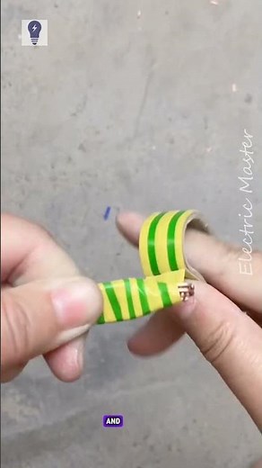 Winding and wrapping method of electrical insulating tape at wire connection