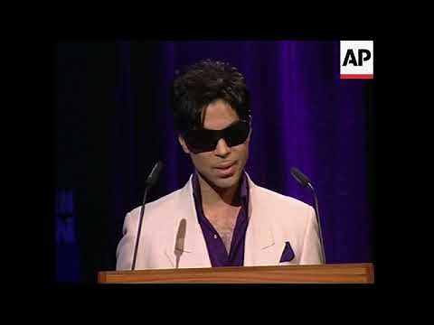 Investigation says Prince was isolated, addicted and in pain