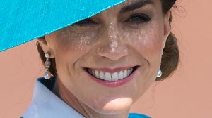 159K views · 694 reactions | #KateMiddleton Ruined Her Trooping the Colour 2025 Outfit With One Glaring Mistake | Nicki Swift | Facebook