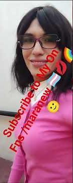 White pencil skirt and pink 🏳️‍⚧️🌈🙂 Transwoman Tgirls Shemale Ladyboy Lesbian Crossdresser 💞