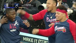 Freddie Freeman's solo big fly