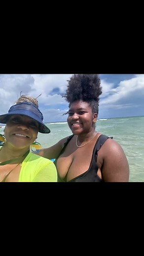 24. Happy bday ZoZo! Do your best. Honor God. Have fun. Blessings! (Yall pray for ZoZo. She’s back in school.) | David Bonner