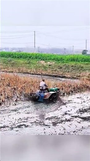 Machine plowing boats connect fields, just remember these points #Real Life Sharing Plan H#4cbe5