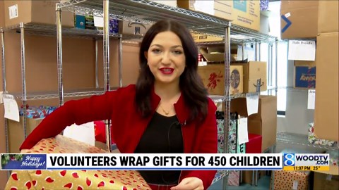 West Michigan nonprofit hosts annual Christmas wrapping event