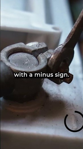 How to Safely Disconnect a Car Battery (The Right Way)