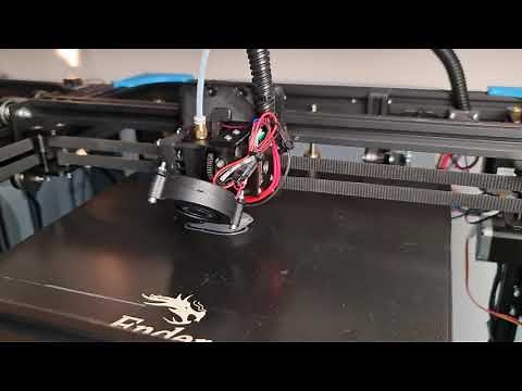 37 minute 3DBenchy - Ender 6 with BIQU H2 running Klipper.