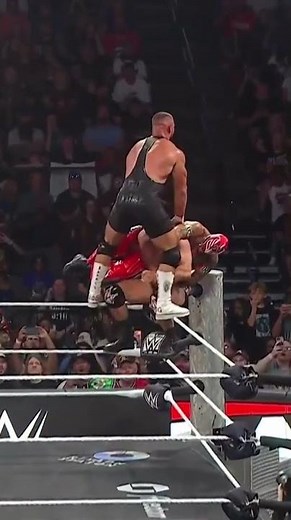BRON BREAKKER ➡️ MITB #WWERaw