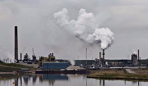 Oil sands companies pledge net-zero emissions