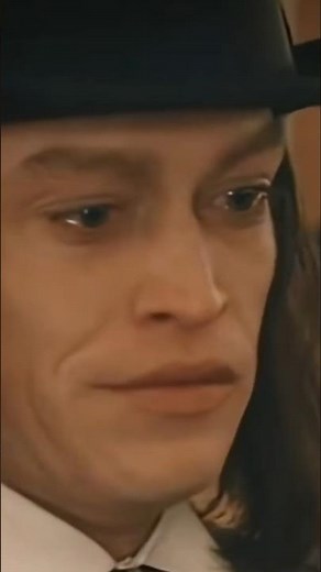 Dracula. L’amore perduto di Luc Besson con #caleblandryjones #dracula #shorts #lovesong