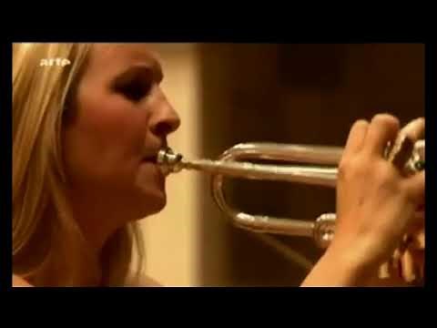 Haydn Trumpet Concerto E flat major Alison Balsom