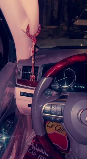 Inside a Luxury Lexus Car: Dashboard and Features