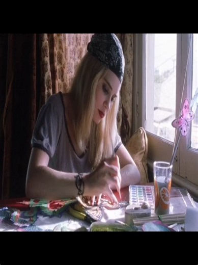 #astridmagnussen | her life with Rina and girls was so different #whiteoleander #whiteoleanderedit