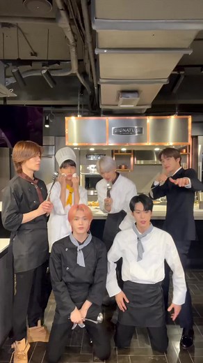 NCT Glitch Mode Cooking Session