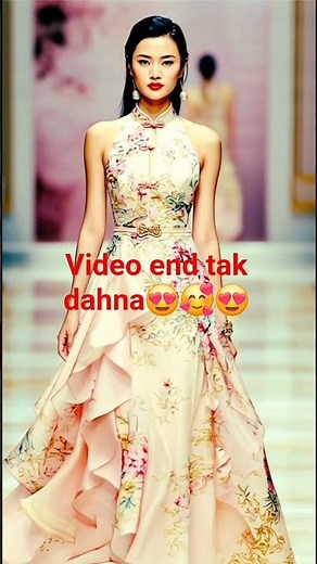 Elegant Chinese Fashion Model Walks Like a Vogue Queen 😍 | Luxury Runway 8K UHD#shortsfeed #shorts