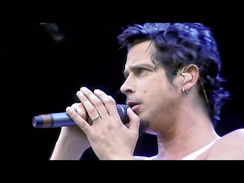 Audioslave - Doesn't Remind Me (2005)