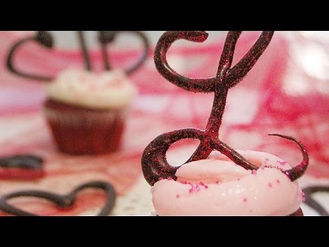 How To Make Cute Chocolate Monogram Cupcake Toppers - DIY Crafts Tutorial - Guidecentral