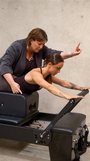 Freedom Pilates Equipment on Instagram: "🦢| 𝐓𝐢𝐩𝐬 𝐟𝐨𝐫 𝐭𝐡𝐞 𝐒𝐰𝐚𝐧 Here Clinical Director Cath takes Neeks through some cues for correct movement patterns for the swan. For February, our On Demand clinical focus is articulation and the Swan is fantastic exercise to focus on extending and strengthening the spine (which is the foundation of movements!) 📝 Controlled, gradual lift is the key here - you are looking to move as “gracefully” as possible, not as fast as you can. 🔗 follow the