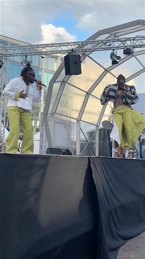 “Holy Water” LIVE at Mame Khady Badji’s Berlin Fashionweek Show #shorts #afropop #fashion