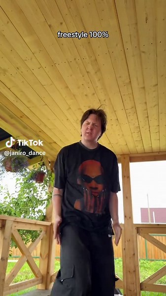 Freestyle Dance Challenge: Day 100 of Creativity