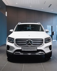Flexibility for your family, work, and hobbies. The new GLB is here. Take a video tour to discover what makes this a popular car among Singaporeans - and how it has been upgraded to suit you even better. Learn more: mb4.me/GLB_FL #MercedesBenzSG #SGMotorshow2024 #GLB | Mercedes-Benz Singapore