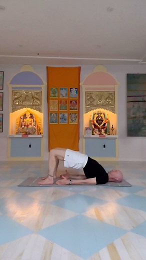 Eddie Stern on Instagram: "Yoga Sangraha Level 1 practices This will be a short video series of the Level 1 practices of Yoga Sangraha. Sangraha means a collection or compendium, and these are practices drawn from the larger Hatha Yoga tradition and put together in deliberate ways to strengthen all parts of the body, stimulate body brain communication, and deeply calm and balance the nervous system. At Yoga Education Collective we have been experimenting with and testing these practices out for 