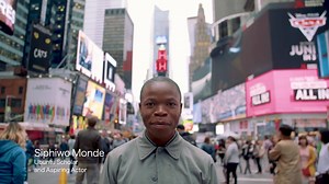 Last month, Ubuntu Scholar and aspiring actor Siphiwo Monde visited New York City to tell his story at our #UbuntuGala. See the city from his eyes and learn more about his incredible journey to the stage: http://bit.ly/2uW1TF1 | Ubuntu Pathways