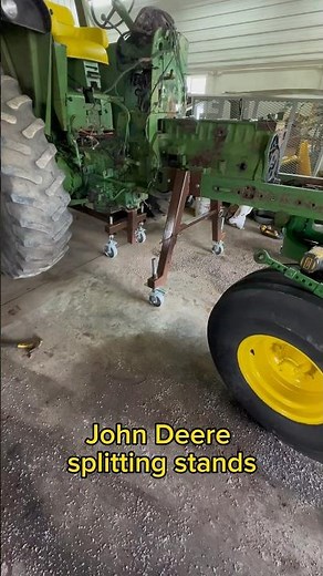 John Deere splitting stands #farming #farmequipment #farmmachinery #farmer #tractor #johndeere